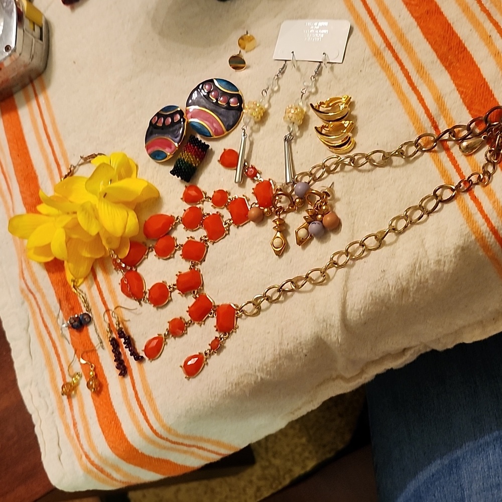 A lot jewelry